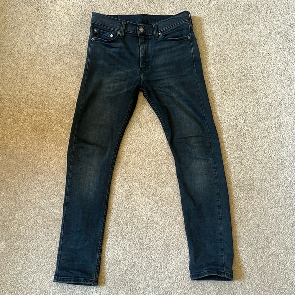 Excellent condition Levi’s 510 skinny jeans dark wash